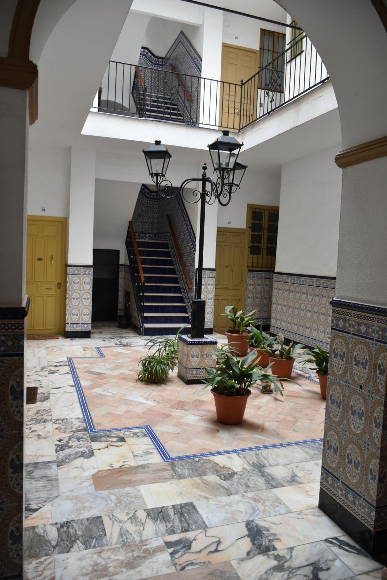 Puerta Carmona Apartment Sevilla Bagian luar foto